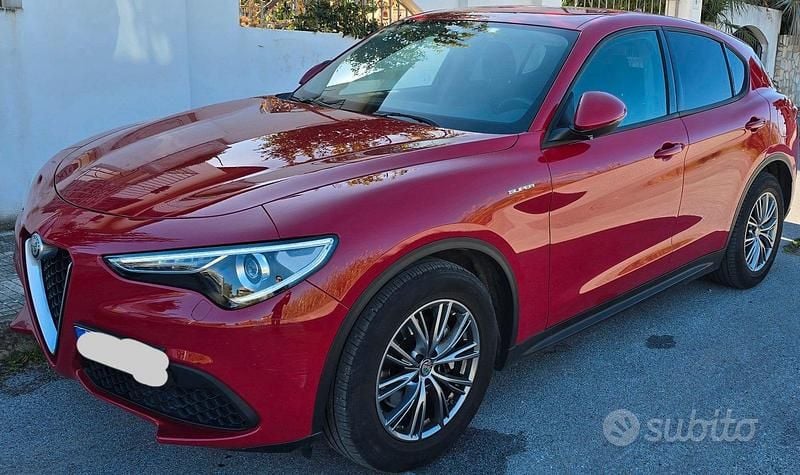 Usata Alfa Romeo Stelvio Super 160 CV (117 kW) 2020 Rosso SUV