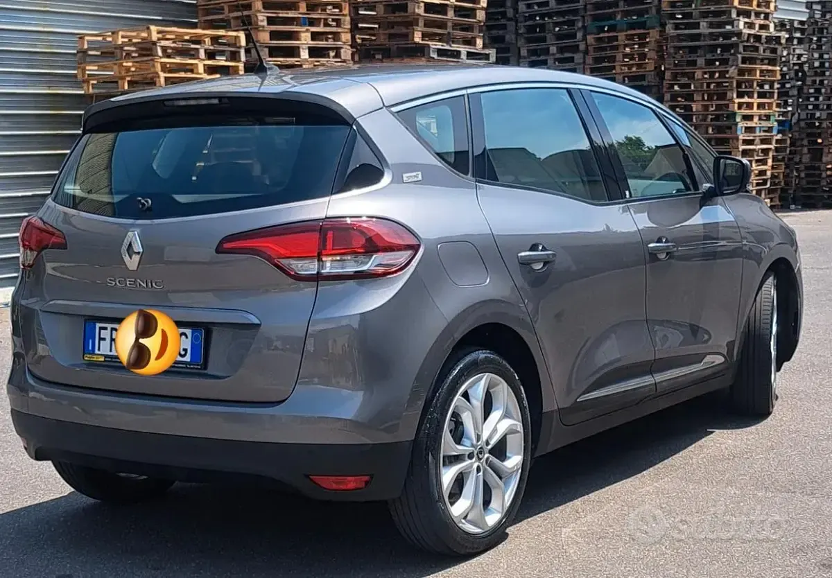 Usata Renault Scénic IV 110 CV (80 kW) 2018 Grigio Monovolume