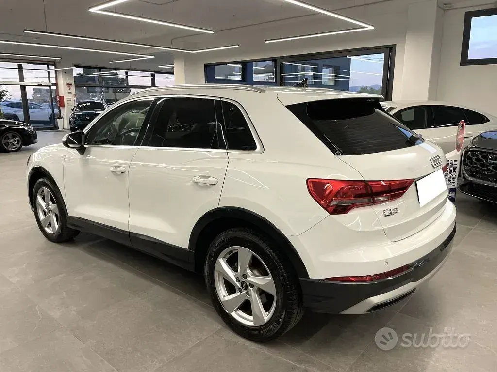 Usata Audi Q3 Advanced 150 CV (110 kW) 2021 Bianco SUV