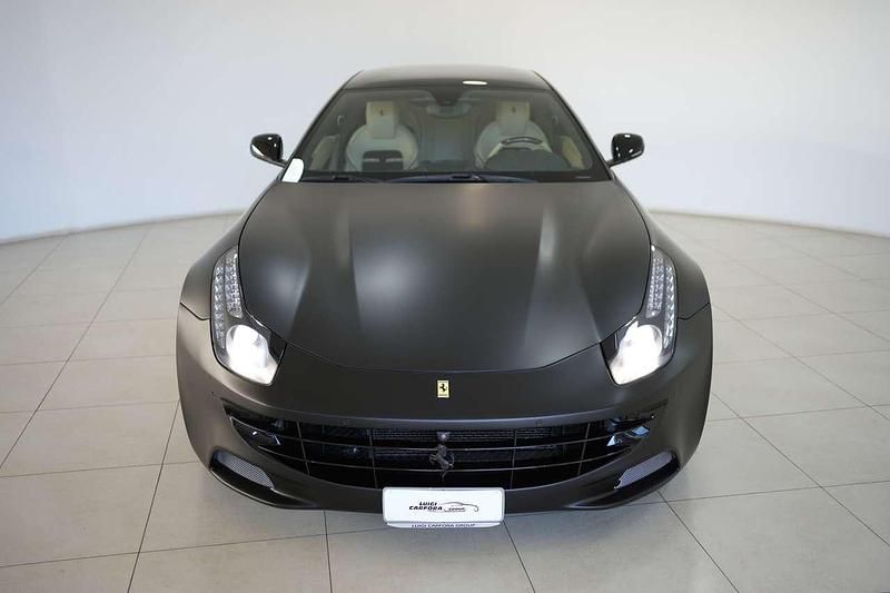 Usata Ferrari FF 659 CV (484 kW) 2013 Nero Station wagon