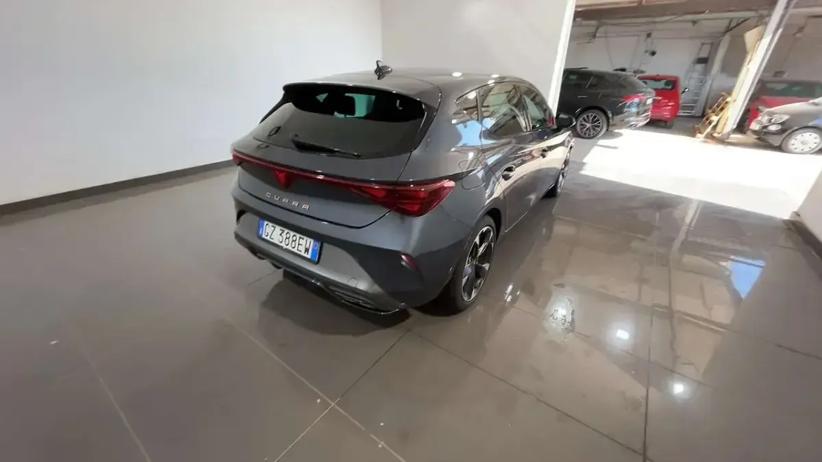 Usata Cupra Leon 150 CV (110 kW) 2025 Grigio Berlina