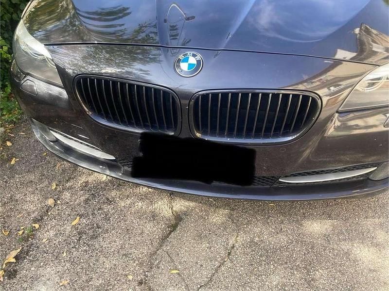 Usata BMW 525 M Sport 163 CV (119 kW) 2013 Grigio Station wagon