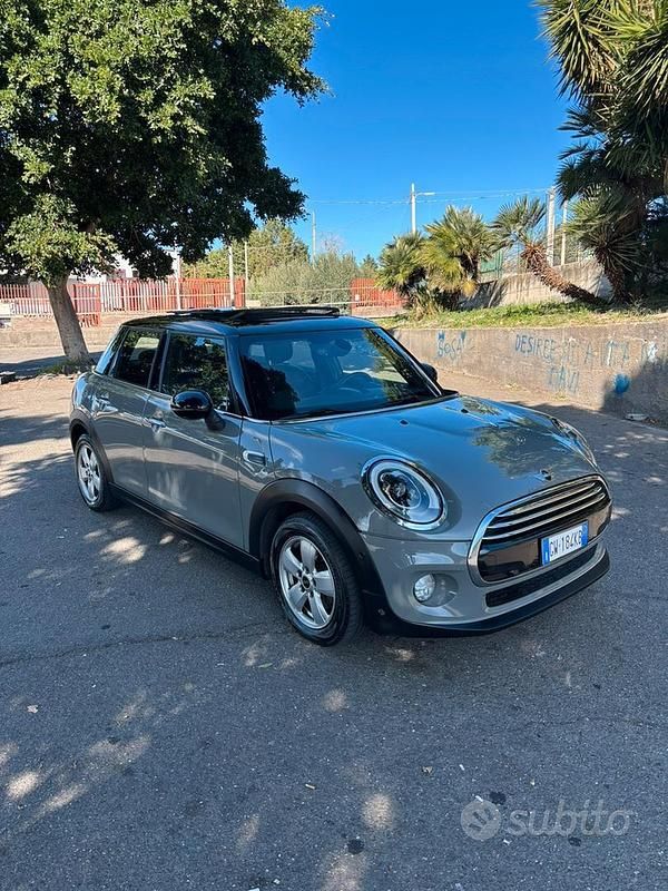 Usata Mini Cooper D 116 CV (85 kW) 2017 Utilitaria