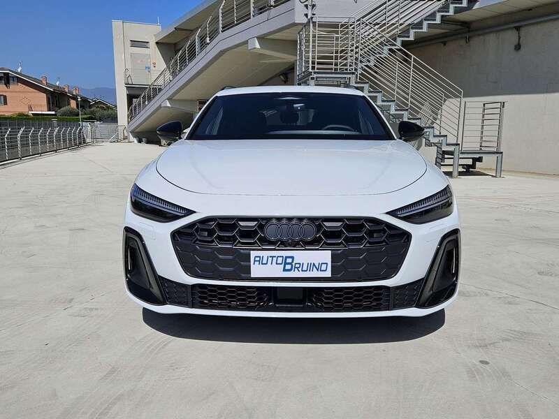 Nuova Audi A5 S-Line 204 CV (150 kW) 2025 Other Coupé