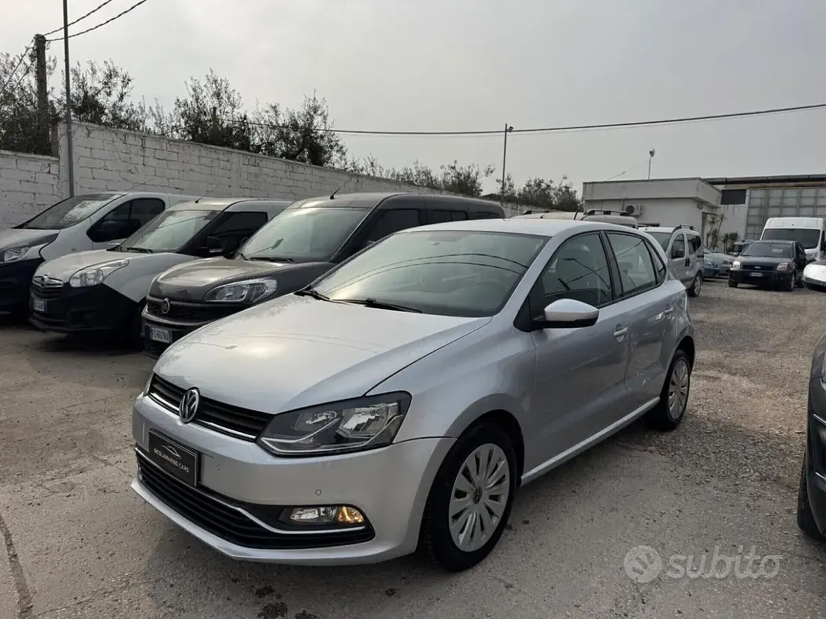 Usata VW Polo Comfortline 75 CV (55 kW) 2015 Grigio Berlina