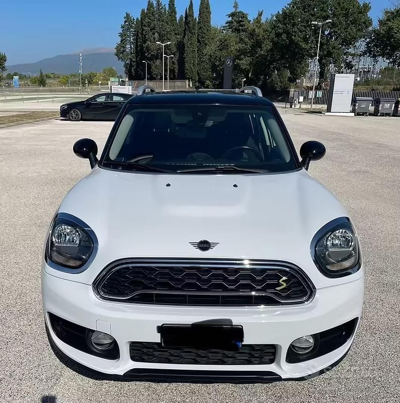 Usata Mini Countryman 136 CV (100 kW) 2018 Bianco SUV