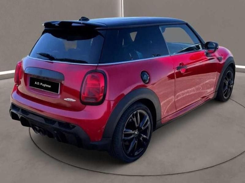 Begagnad Mini John Cooper Works 231 HK (169 kW) 2021 Röd Halvkombi