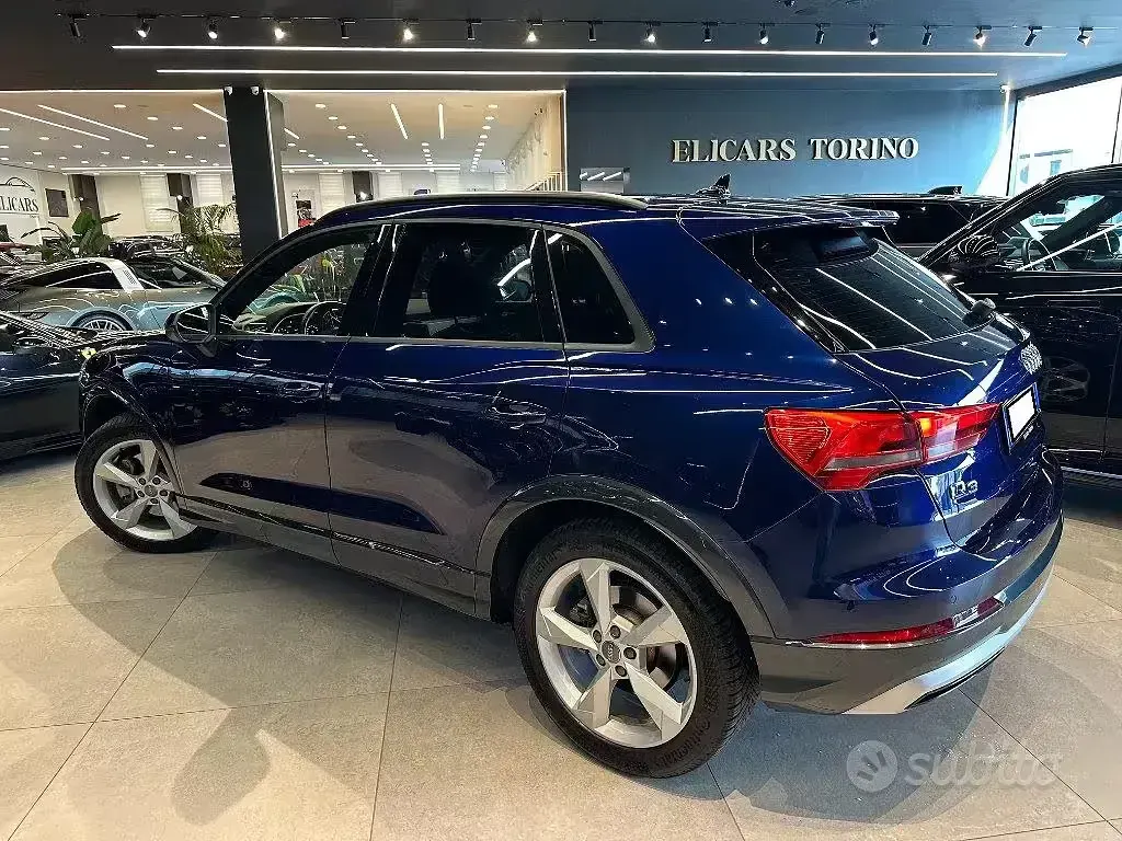 Usata Audi Q3 Advanced 230 CV (169 kW) 2021 Blu metallizzato SUV