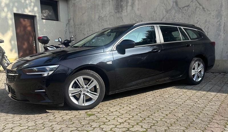 Usata Opel Insignia Business 122 CV (89 kW) 2021 Nero Station wagon