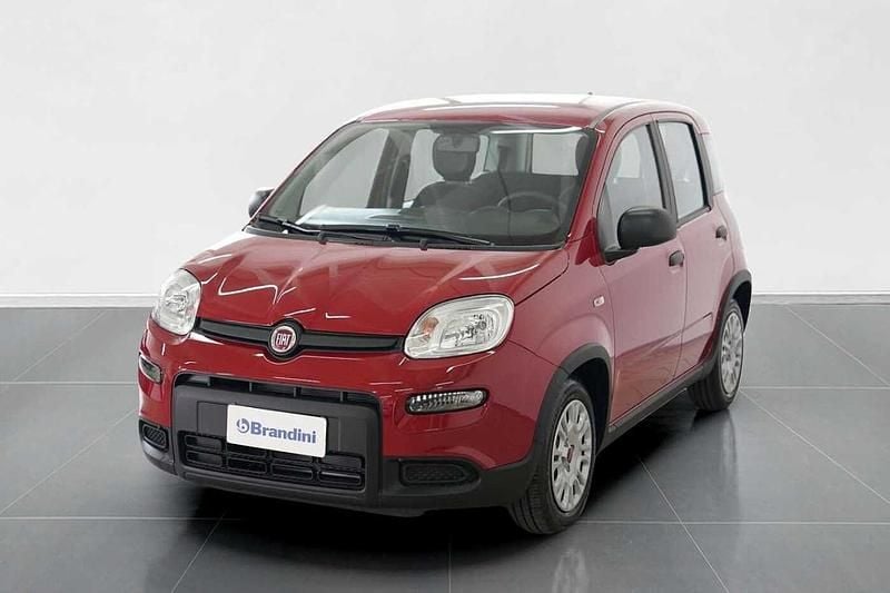 Rosso Usata 2024 Fiat Panda Due volumi | 12.958 € (Buon prezzo) - Immagine 1/4