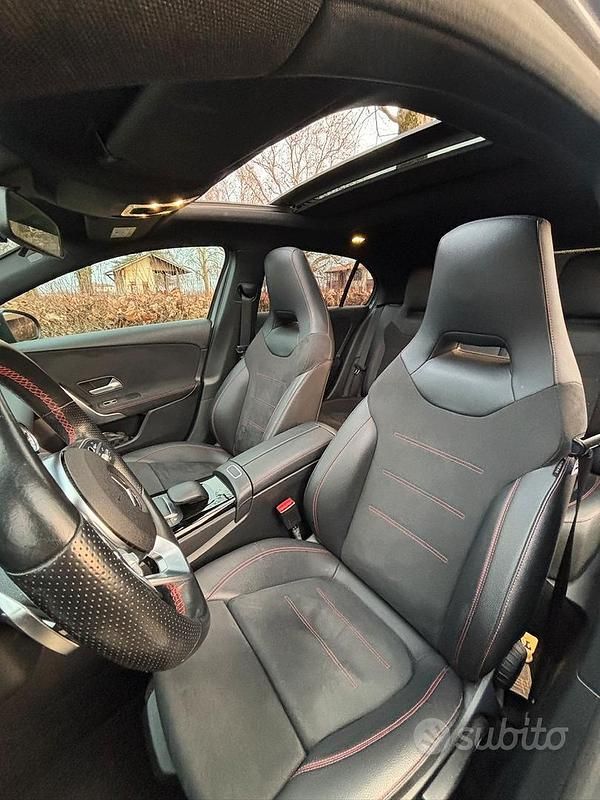 Usata Mercedes A180 Premium 116 CV (85 kW) 2021 Grigio Utilitaria