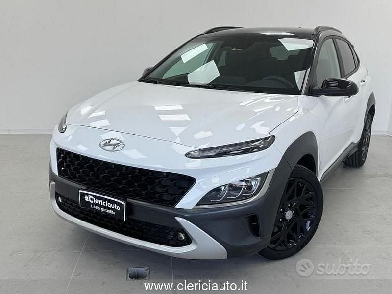 Bianco Usata 2022 Hyundai Kona SUV | 17.900 € (Buon prezzo) - Immagine 1/4