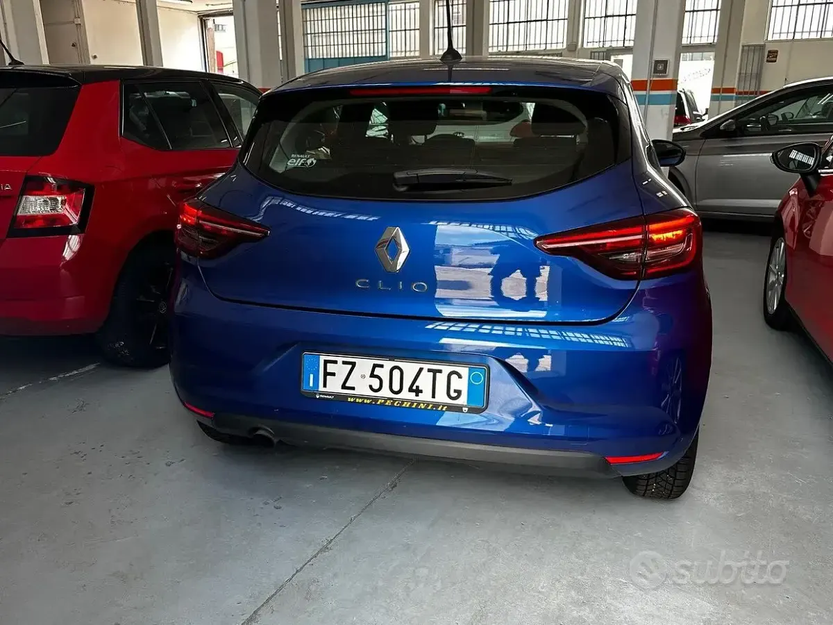 Usata Renault Clio IV Edition One 101 CV (74 kW) 2019 Blu Berlina