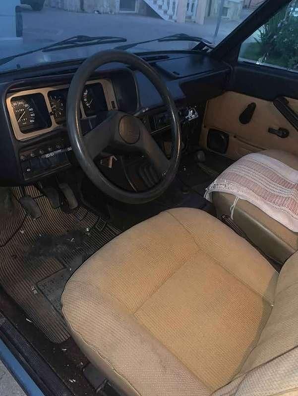 Usata Fiat 131 64 CV (47 kW) 1980 Blu/azzurro Berlina