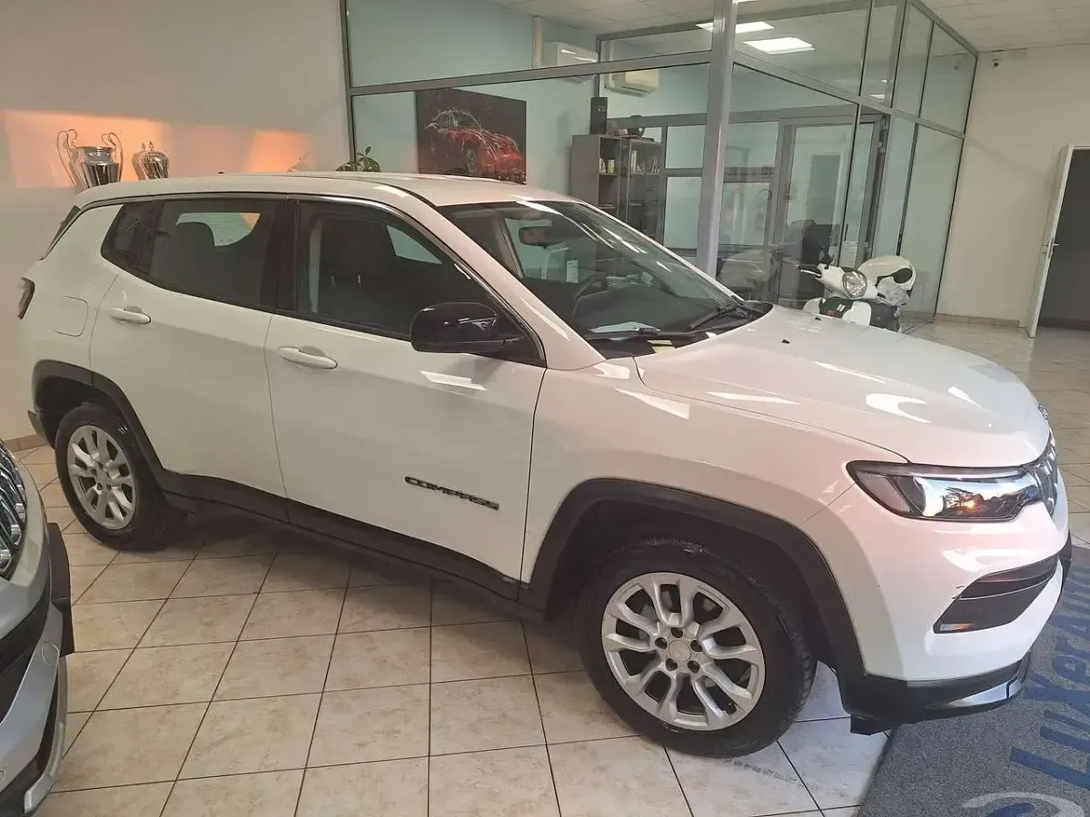 Usata Jeep Compass 131 CV (96 kW) 2022 Bianco SUV