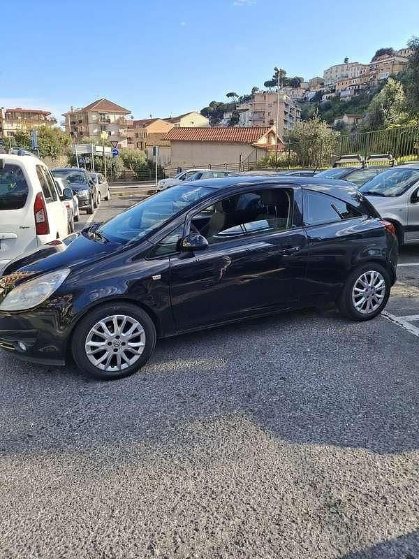 Usata Opel Corsa 69 CV (50 kW) 2008 Utilitaria