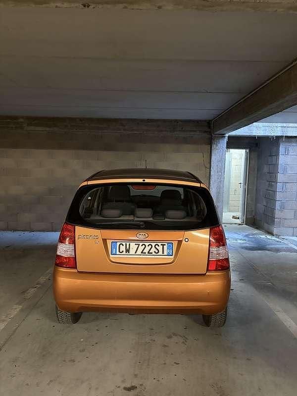 Usata Kia Picanto LX 60 CV (44 kW) 2005 Utilitaria