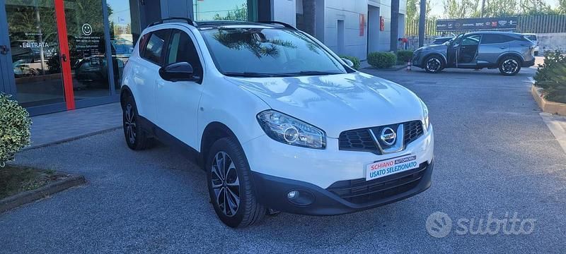 Bianco(met.) Usata 2013 Nissan Qashqai 360º SUV | 8000 € (Ottimo prezzo) - Immagine 1/4