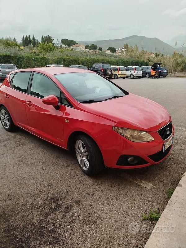 Usata Seat Ibiza 2011 Rosso Berlina