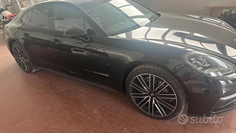 Usata Porsche Panamera 4 330 CV (242 kW) 2018 Berlina
