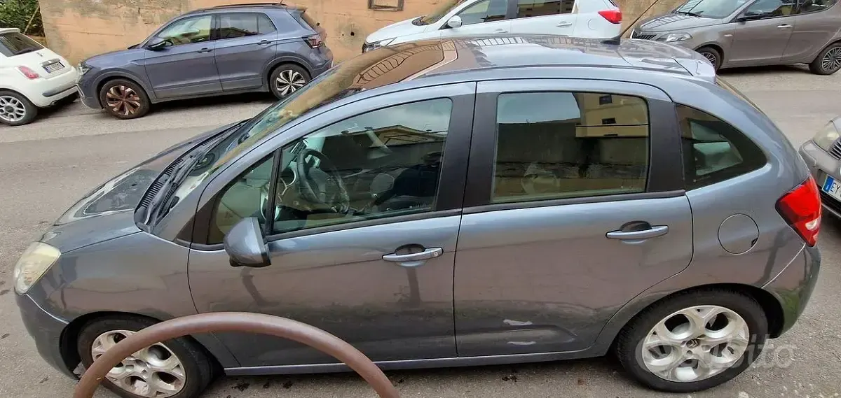 Usata Citroën C3 Exclusive 68 CV (50 kW) 2010 Grigio Berlina