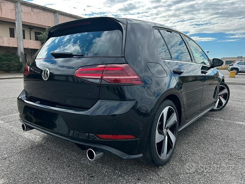 Usata VW Golf VII GTI 245 CV (180 kW) 2019 Nero Berlina