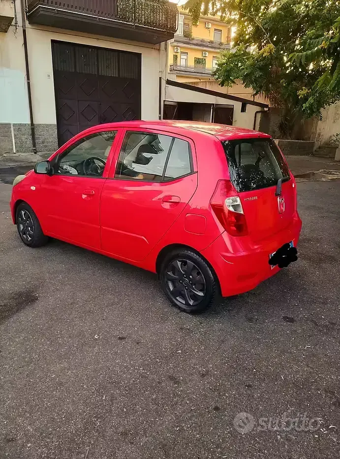 Usata Hyundai i10 2012 Rosso Utilitaria