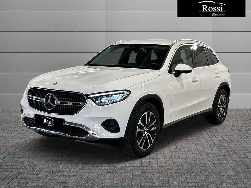 Usata Mercedes GLC220 Advanced 197 CV (144 kW) 2024 Bianco polare SUV