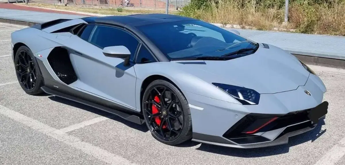 Usata Lamborghini Aventador 780 CV (573 kW) 2022 Cabrio
