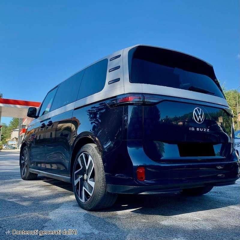 Usata VW ID. Buzz Pro 150 kW (204 CV) 2024 Monovolume