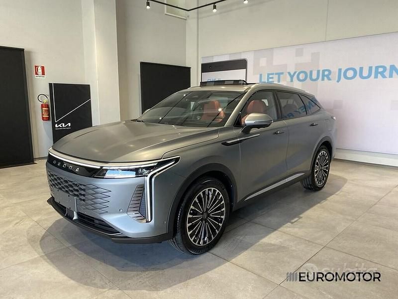 Grigio Nuova 2025 Omoda 9 SUV | 47.500 € (Buon prezzo) - Immagine 1/4