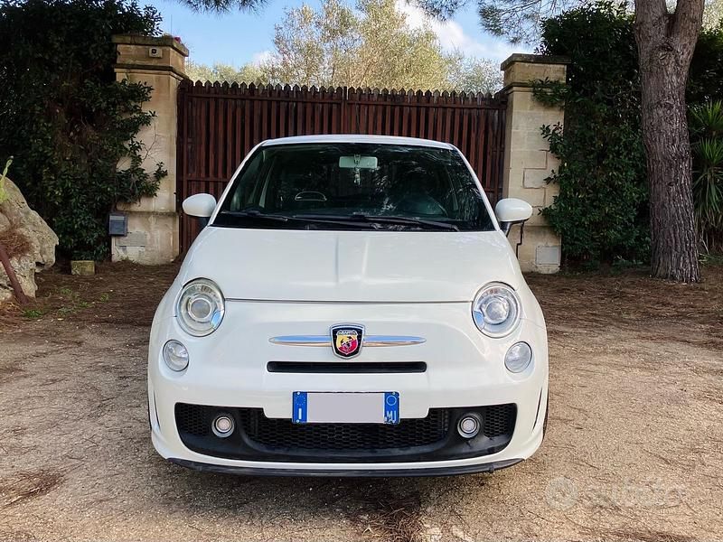 Usata Abarth 500 100 CV (73 kW) 2010 Bianco Utilitaria