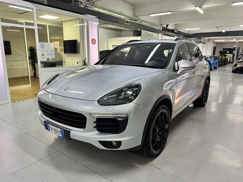 Usata Porsche Cayenne 333 CV (244 kW) 2016 Other SUV