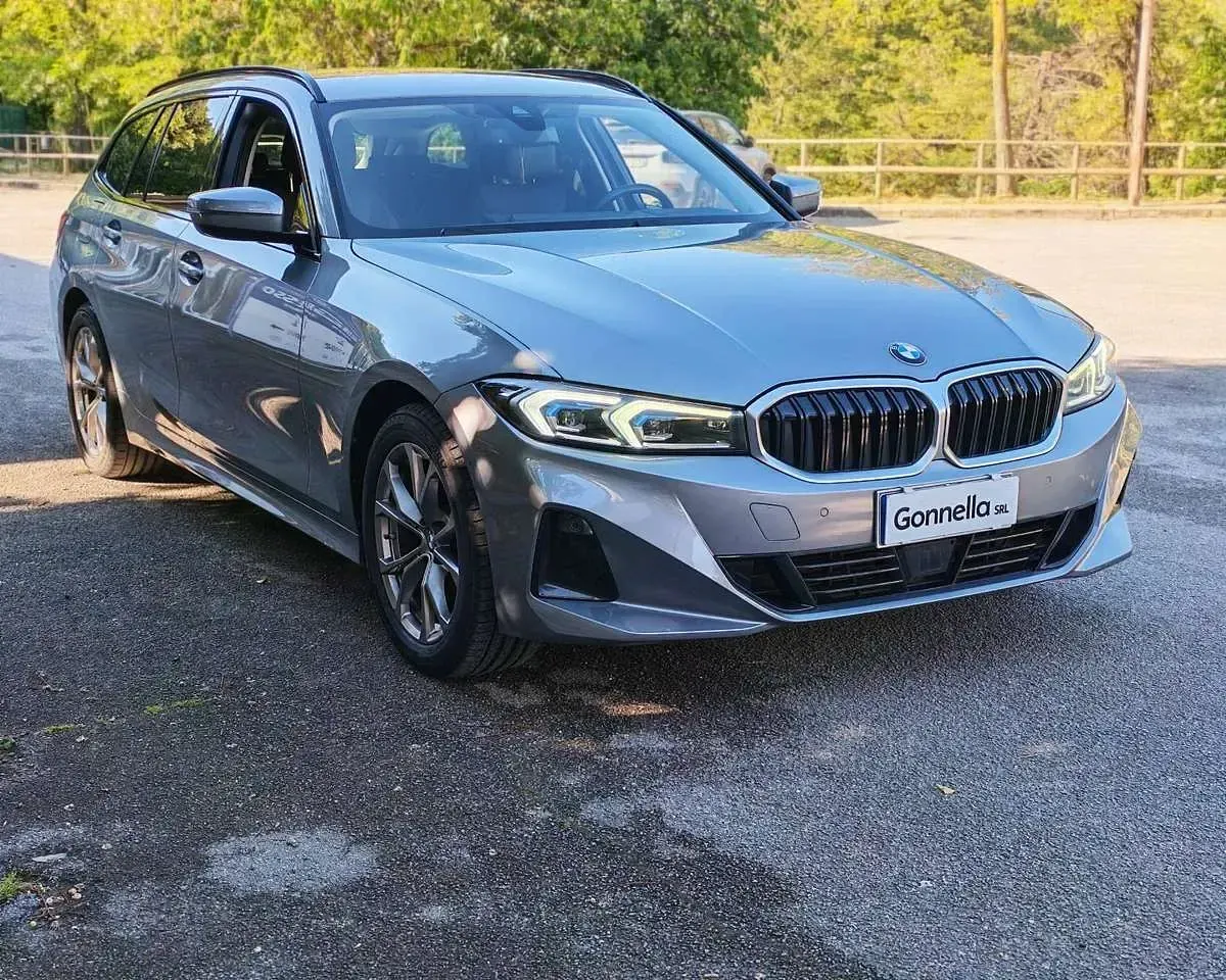 Usata BMW 320 190 CV (139 kW) 2023 Grigio Station wagon