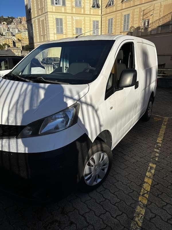Usata Nissan NV200 90 CV (66 kW) 2012 Bianco Monovolume