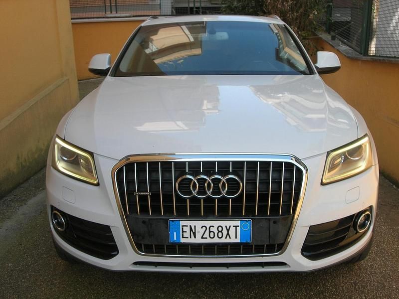 Usata Audi Q5 Advanced Plus 177 CV (130 kW) 2012 Bianco SUV