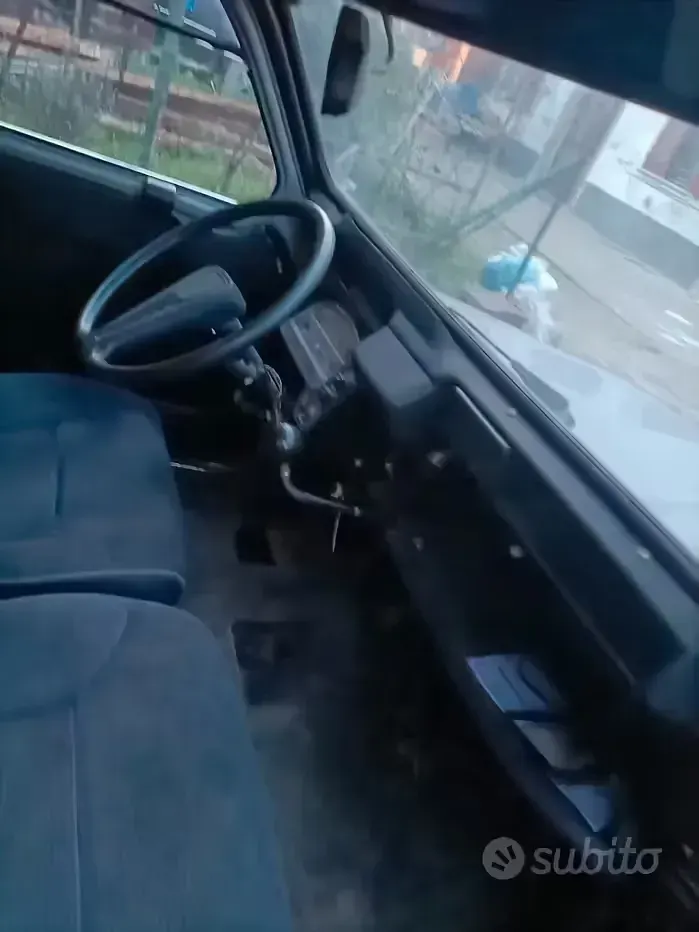 Usata Citroën 2CV 29 CV (21 kW) 1985 Grigio Berlina