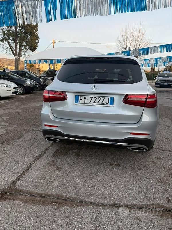 Usata Mercedes GLC220 Exclusive 170 CV (125 kW) 2017 Grigio SUV