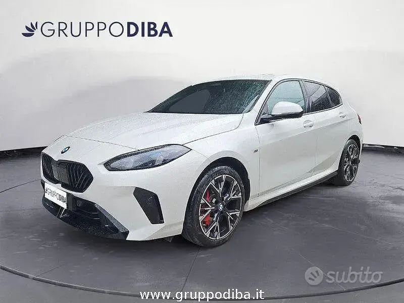 Usata BMW 120 M Sport 156 CV (114 kW) 2025 Bianco Utilitaria
