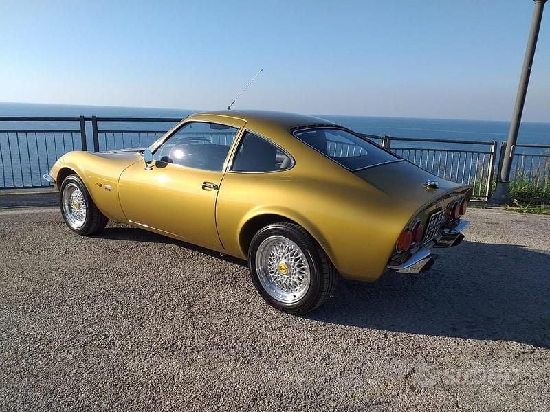 Usata Opel GT 102 CV (75 kW) 1970 Oro Coupé