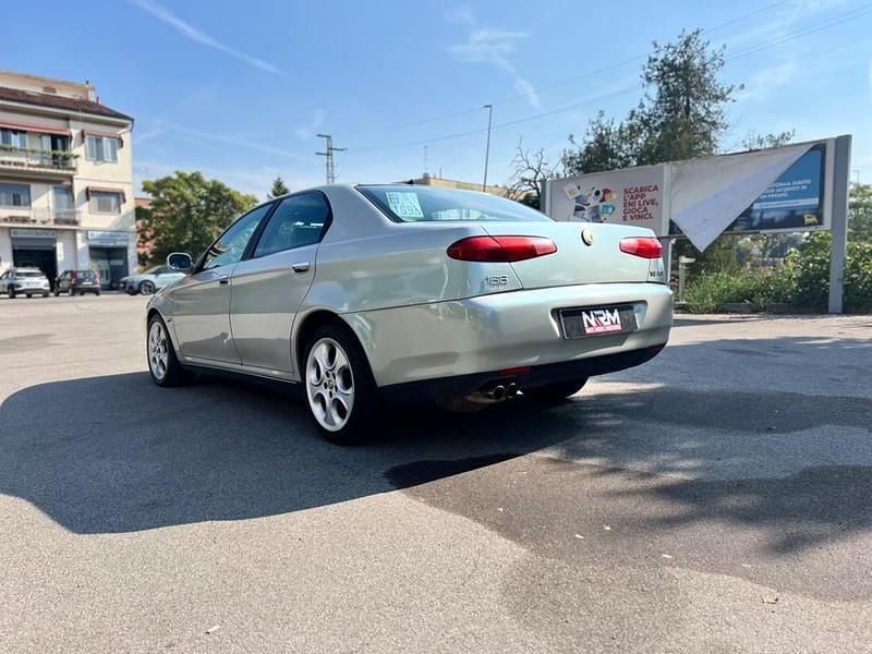Usata Alfa Romeo 166 Super 226 CV (166 kW) 1998 Bianco perlato Berlina