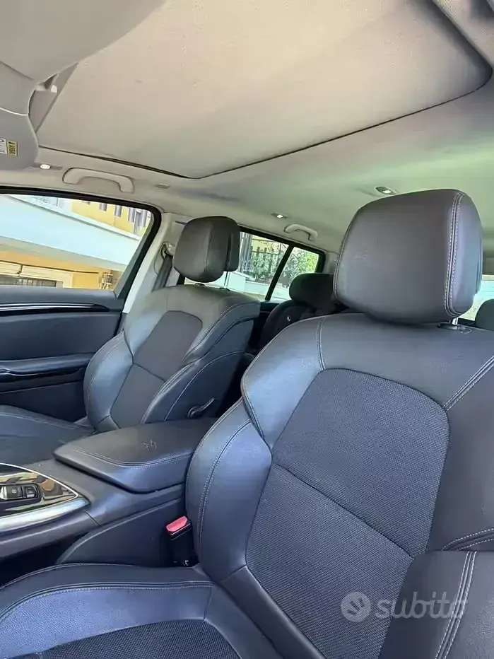 Usata Renault Espace 160 CV (117 kW) 2015 Grigio Monovolume