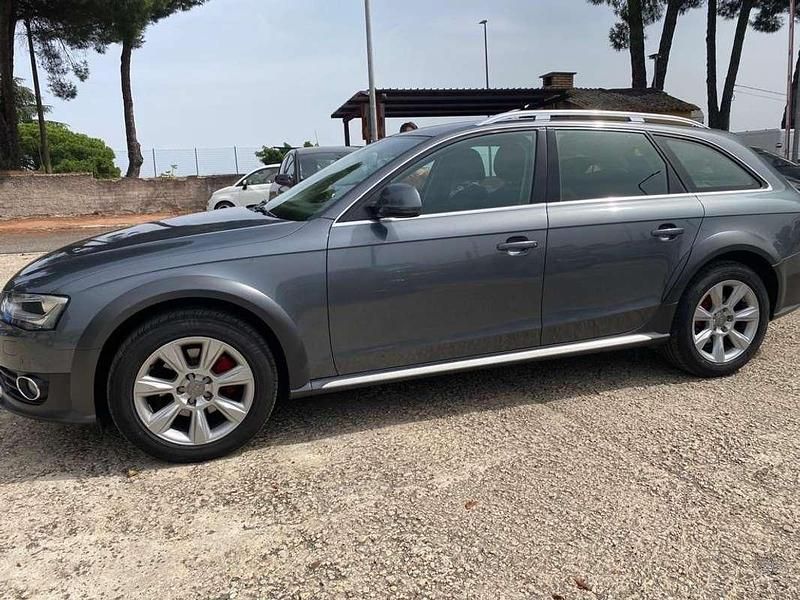 Usata Audi A4 Allroad Business Plus 177 CV (130 kW) 2013 Grigio Station wagon