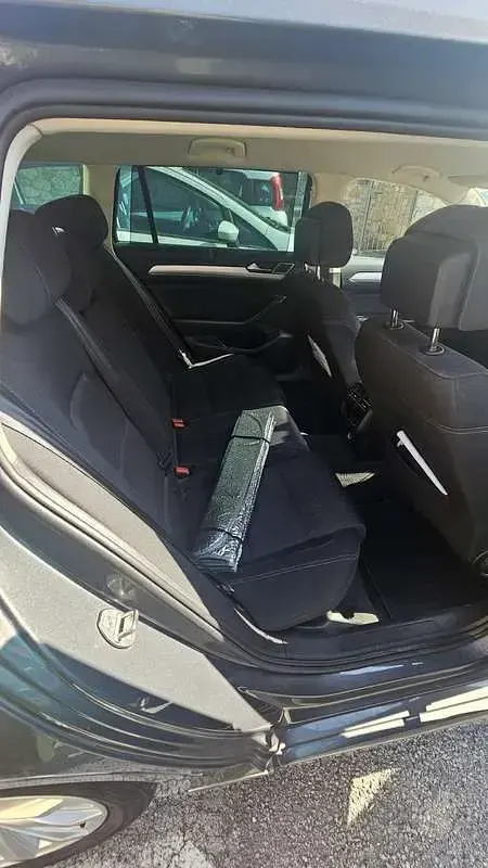 Usata VW Passat Highline 150 CV (110 kW) 2016 Berlina