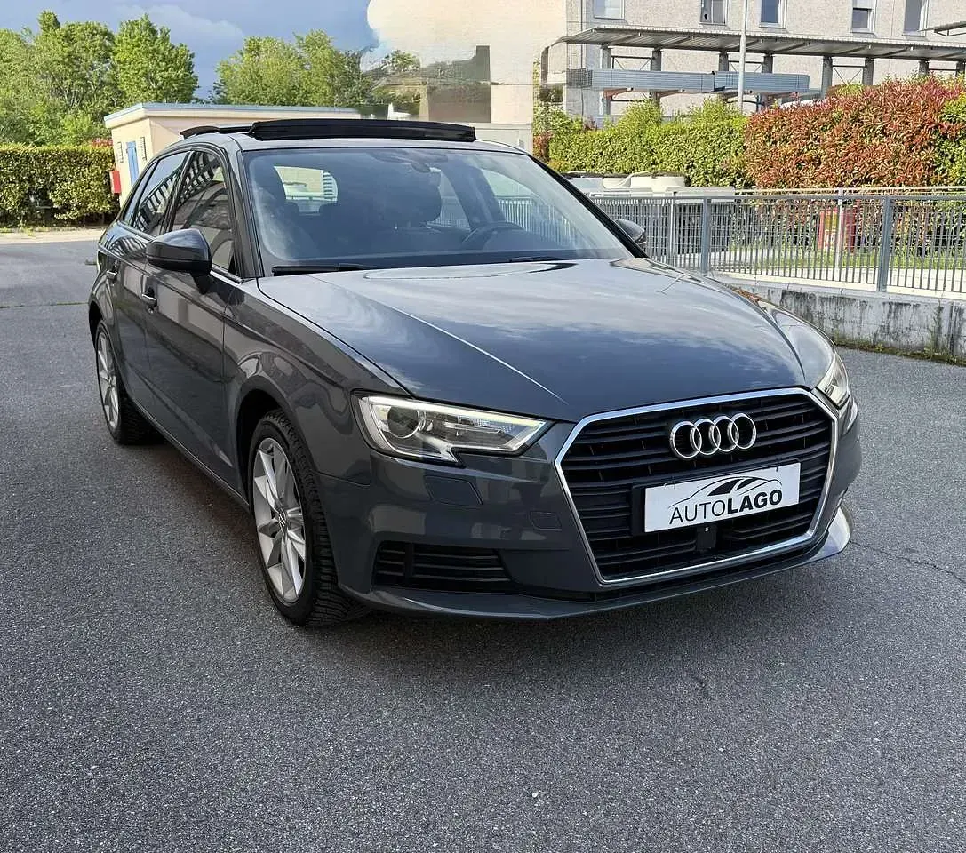 Usata Audi A3 Sport 116 CV (85 kW) 2017 Lilla Berlina