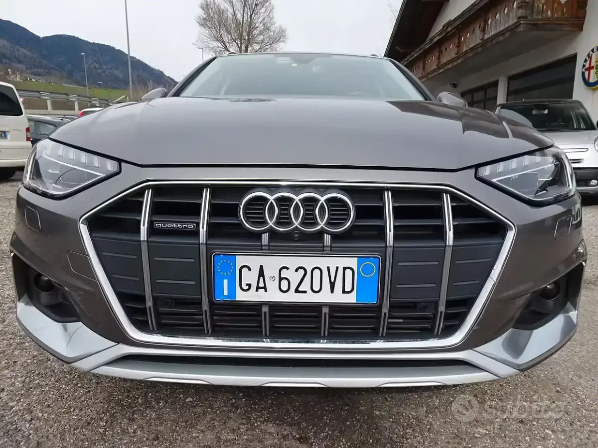 Usata Audi A4 Allroad Business 231 CV (169 kW) 2020 Grigio Station wagon