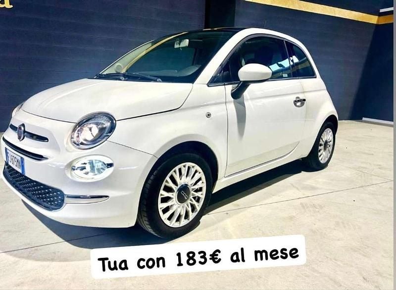 Other Usata 2017 Fiat 500 Lounge Due volumi | 7290 € (Buon prezzo) - Immagine 1/4