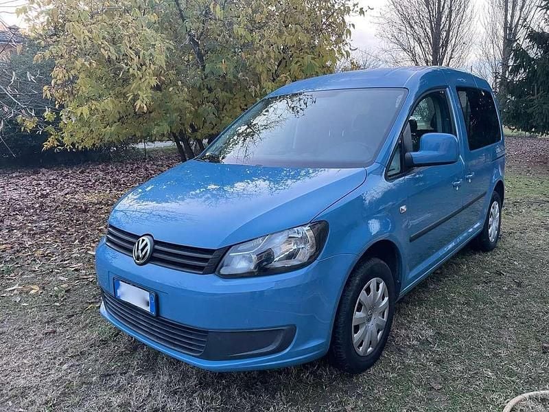 Blu/azzurro Usata 2012 VW Caddy Trendline Monovolume | 8900 € (Ottimo prezzo) - Immagine 1/4