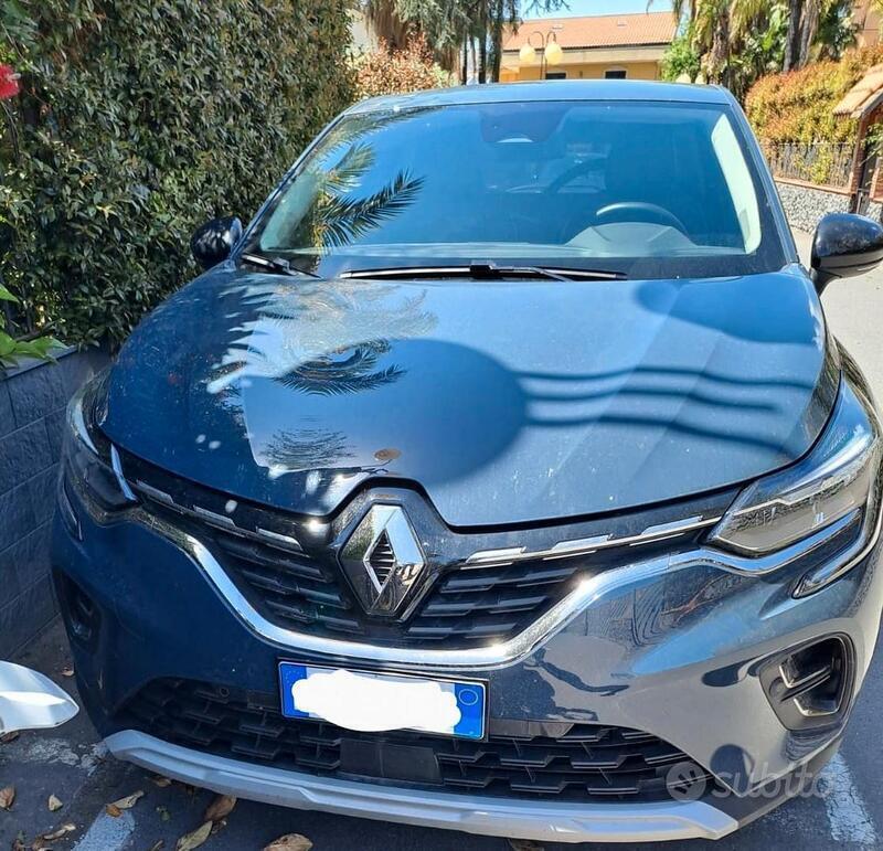 Usato 2023 Renault Captur 1.6 El_Hybrid 94 CV (23.900 €)