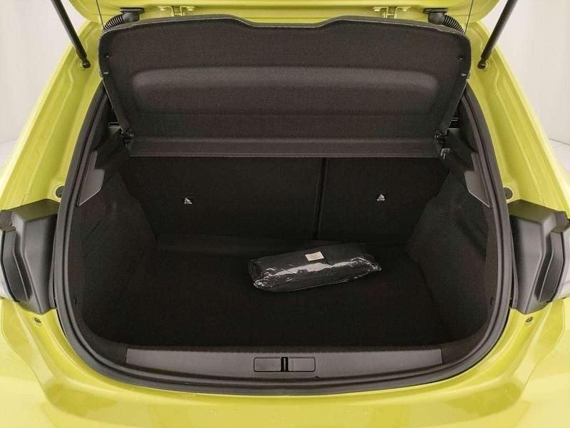 Usata Peugeot 208 Style 75 CV (55 kW) 2024 Giallo Utilitaria